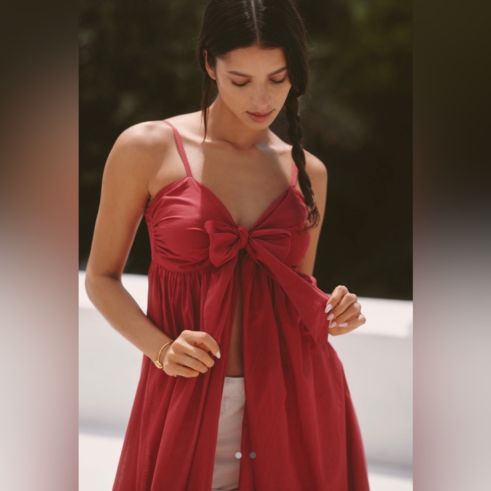 Celandine Flowy cape maxi top